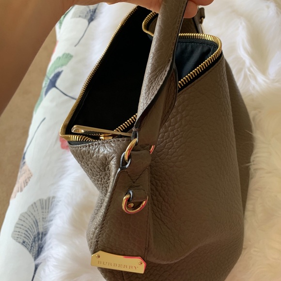 Burberry Ledbury Shoulder Handbag 10% OFF applied! - Picture 3 of 6